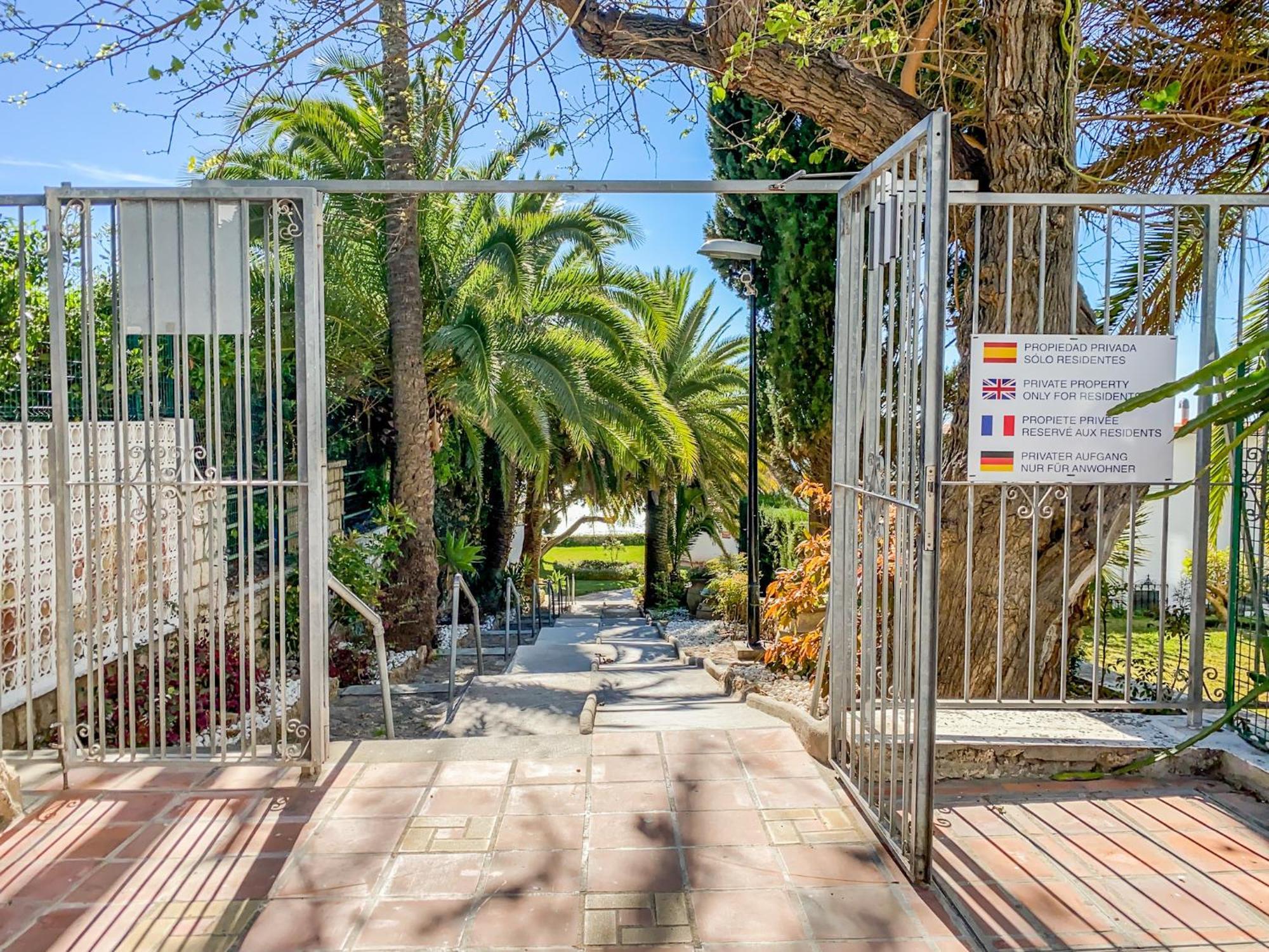 Suite Eden Torremolinos Eksteriør bilde